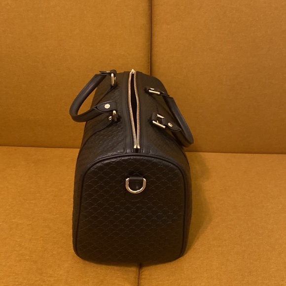 Authentic Gucci Handbag Never Used - Picture 3 of 6